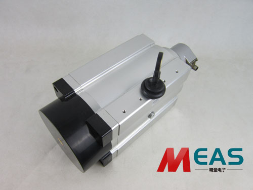 ����λ�Ƃ���������F(xi��n)��˲�r(sh��)�ɔ_���a(ch��n)���^�󲨄�(d��ng)