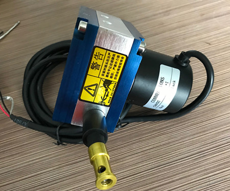 ������ӿƼ��U���Q�؂��������F�Ďׂ�������