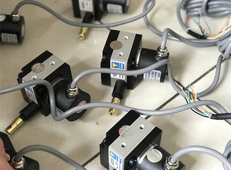 JL100-P1000늉�ݔ��������λ�Ƃ��������{ԇ����